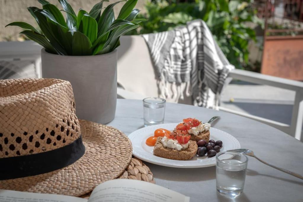 Helios Apartment เอียราเปตรา ภายนอก รูปภาพ